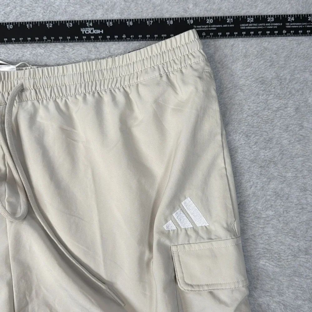 Adidas Cargo Shorts Mens 2XL Sandstone/White Logo 5